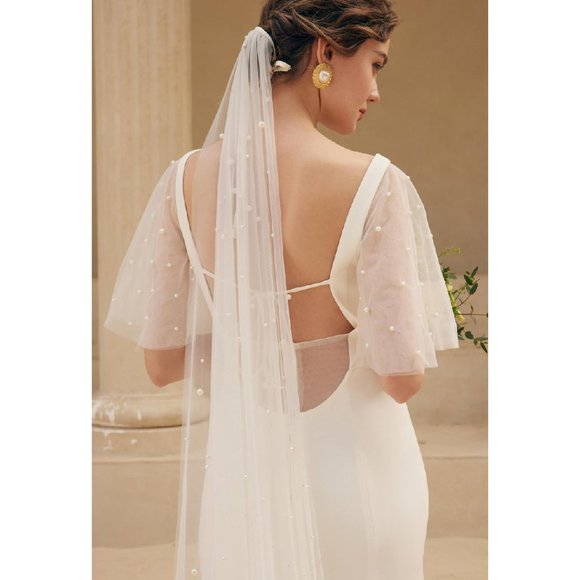 NEW Elegant Wedding Dress - AW Bridal - Size 4/6 - Picture 5 of 7